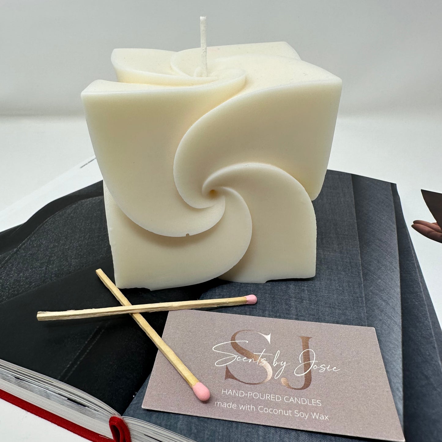 Windmill Square Candle Cube